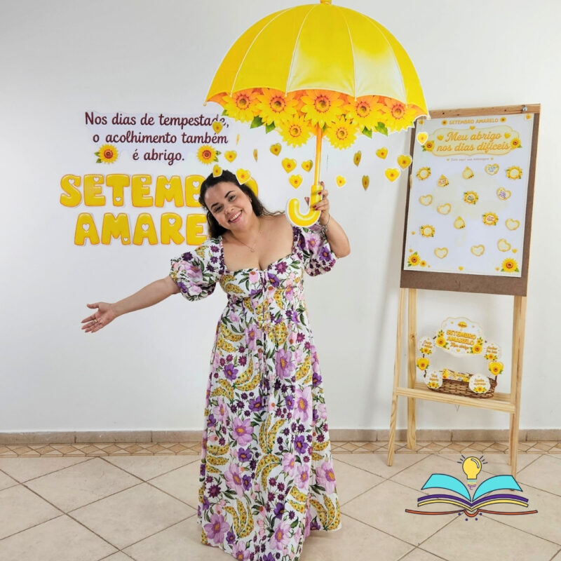 Painel com o tema Setembro Amarelo, inspirado em guarda-chuvas, ideal para ações de conscientização, acolhimento e valorização da vida.