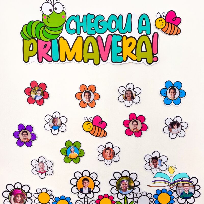 Painel com o tema Primavera, ideal para decorar corredores e ambientes escolares e expor fotografias dos alunos.